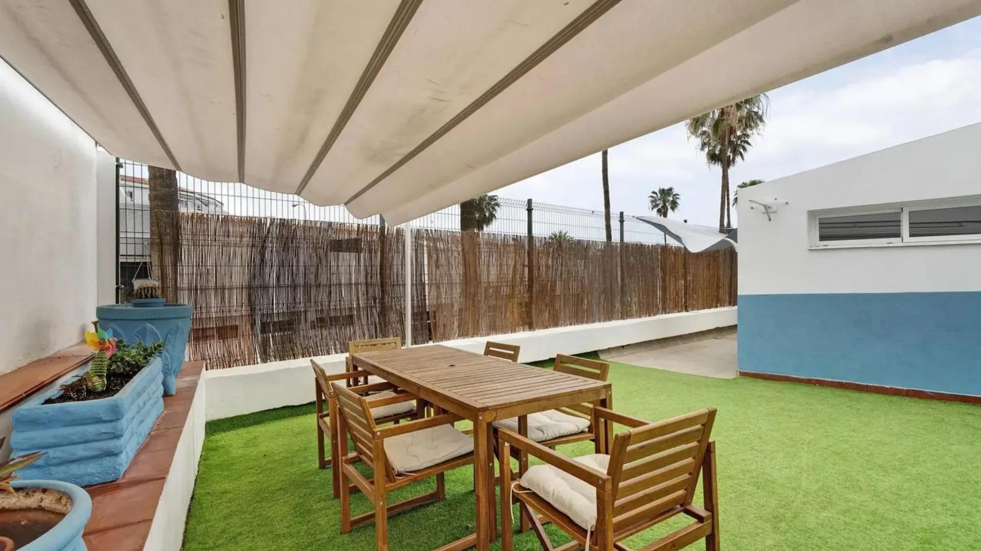 Child-Friendly, 3-Bedroom Apartment With Garden Near The Aqualand Costa Adeje