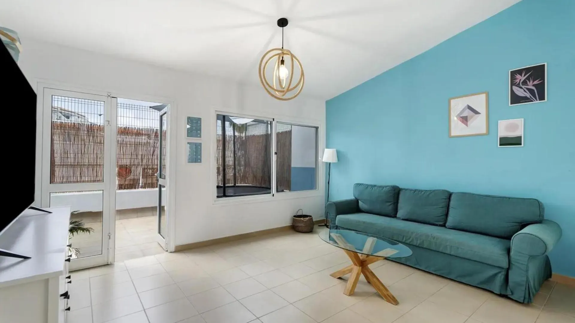 Child-Friendly, 3-Bedroom Apartment With Garden Near The Aqualand Costa Adeje